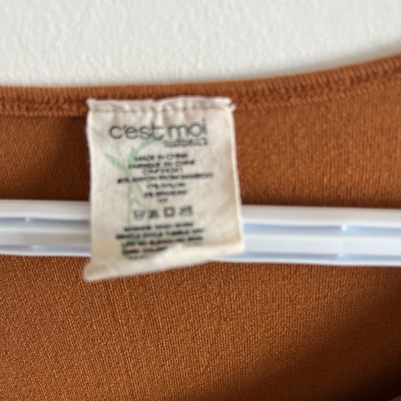 Fitted long sleeve - Picture 2 of 2